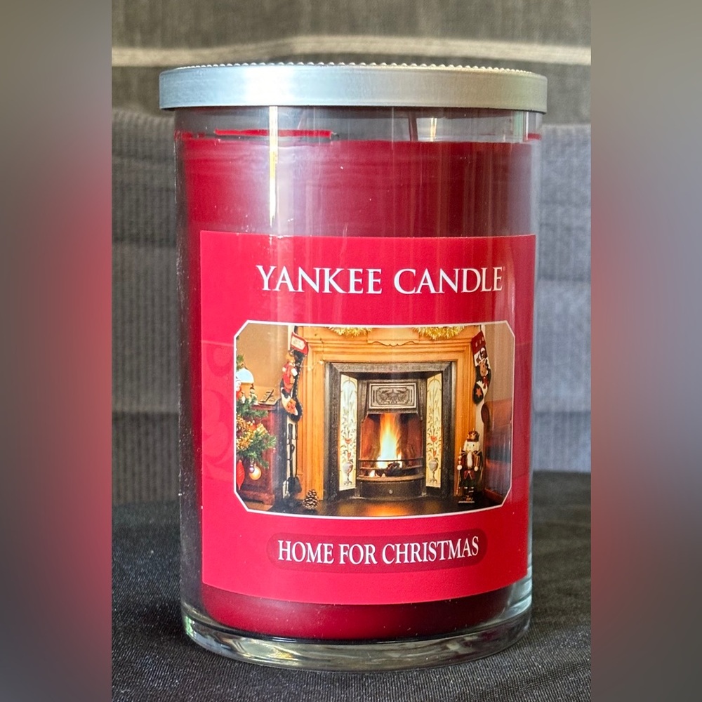 Yankee Candle 22oz-“Home For Christmas”